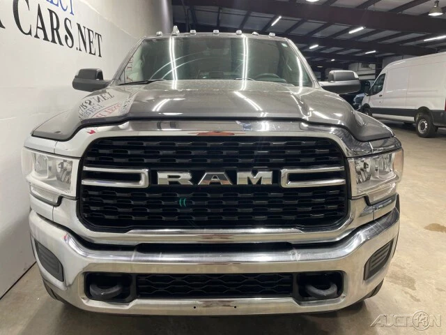 2022 Ram 4500 & 5500 - Image 12 of 21