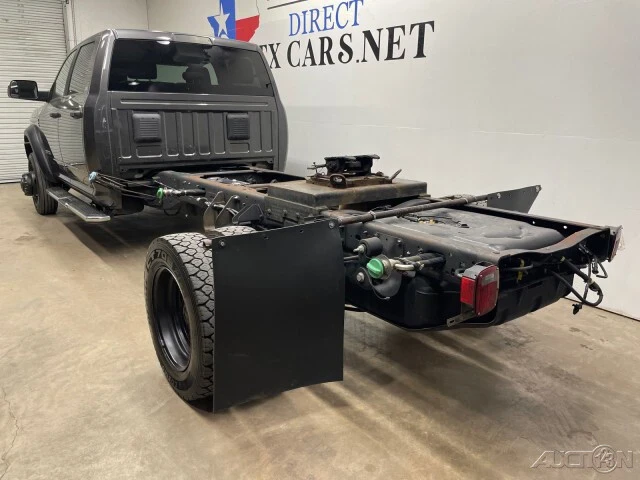 2022 Ram 4500 & 5500 - Image 8 of 21