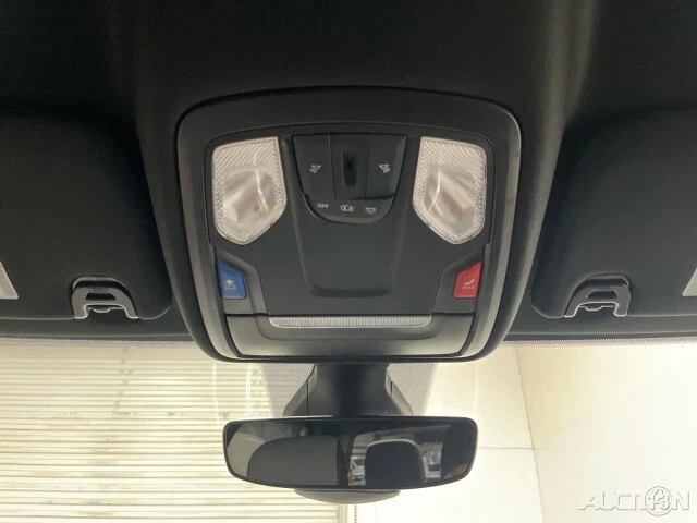 2022 Ram 4500 & 5500 - Image 18 of 21