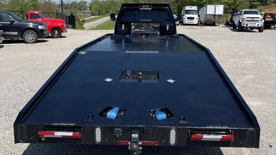 2022 Ram 4500 & 5500 - Image 5 of 19