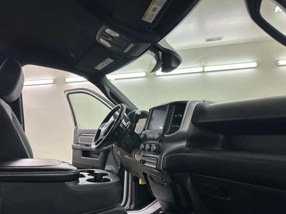 2022 Ram 4500 & 5500 - Image 18 of 21