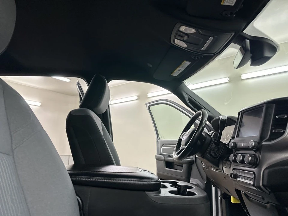 2022 Ram 4500 & 5500 - Image 19 of 21