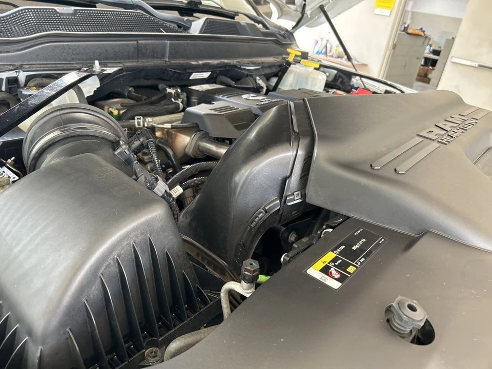 2022 Ram 4500 & 5500 - Image 10 of 12