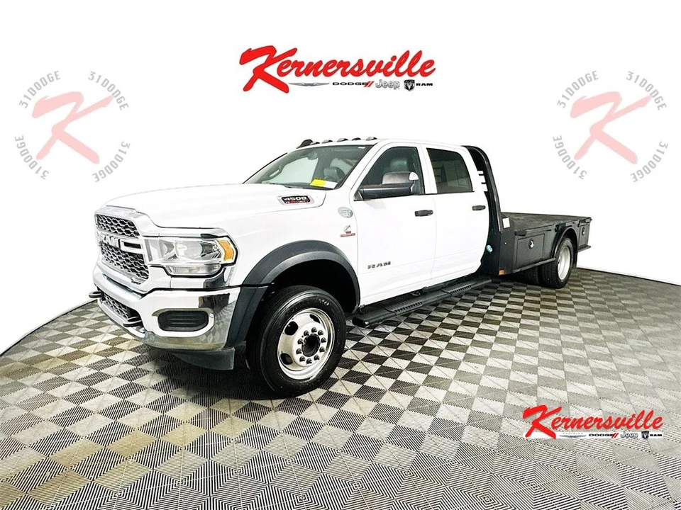2022 Ram 4500 & 5500 - Image 3 of 21