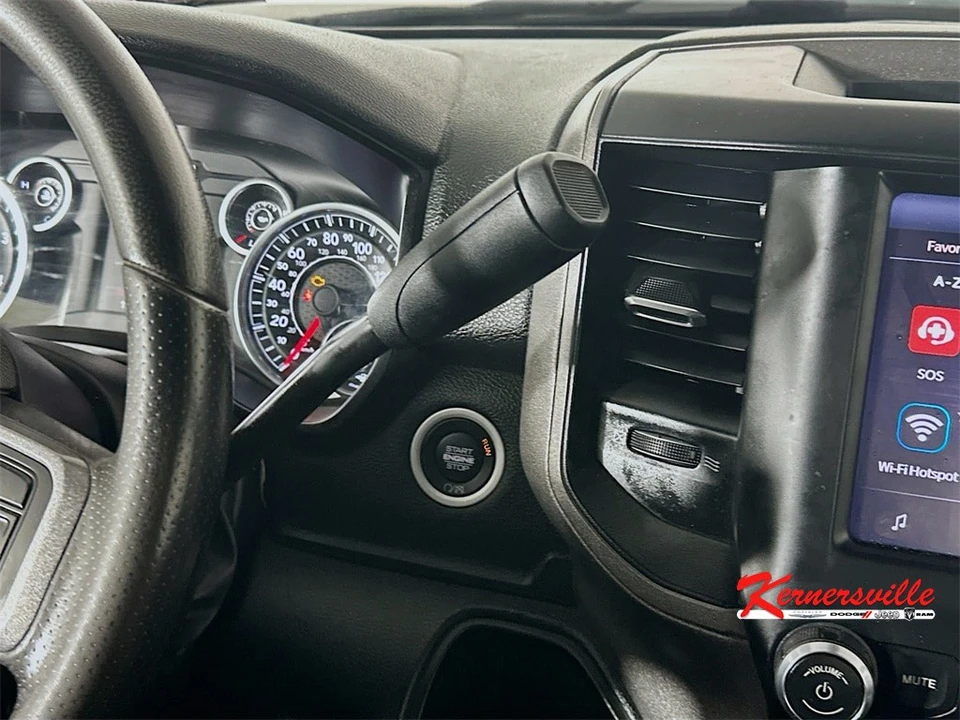 2022 Ram 4500 & 5500 - Image 16 of 21