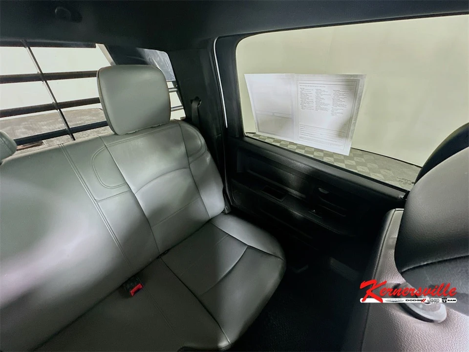 2022 Ram 4500 & 5500 - Image 14 of 21