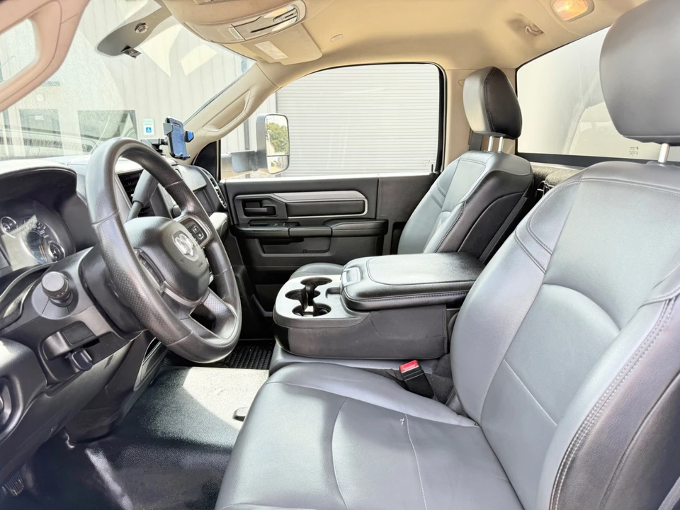 2022 Ram 4500 & 5500 - Image 7 of 9