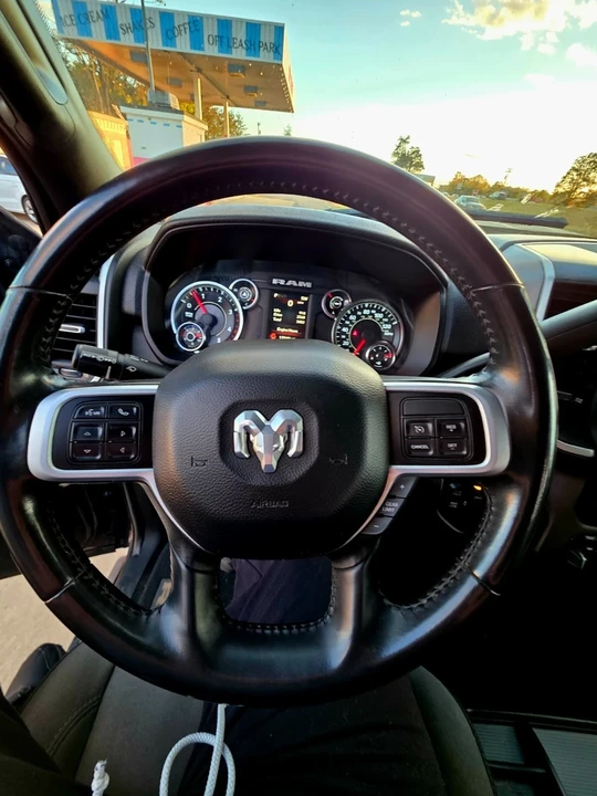 2022 Ram 4500 & 5500 - Image 9 of 21