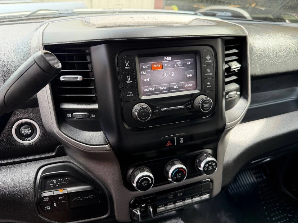 2022 Ram 4500 & 5500 - Image 8 of 12