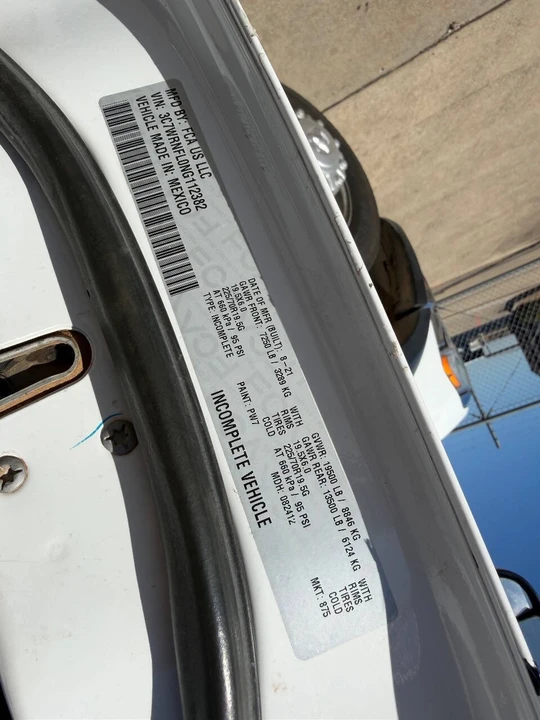 2022 Ram 4500 & 5500 - Image 11 of 19