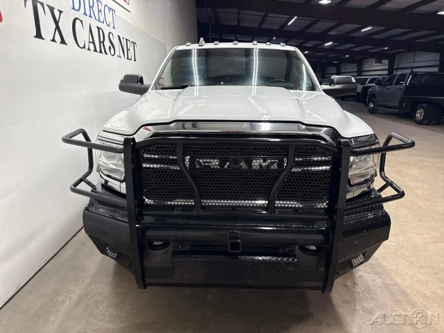2022 Ram 4500 & 5500 - Image 12 of 24