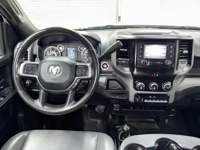 2022 Ram 4500 & 5500 - Image 14 of 21