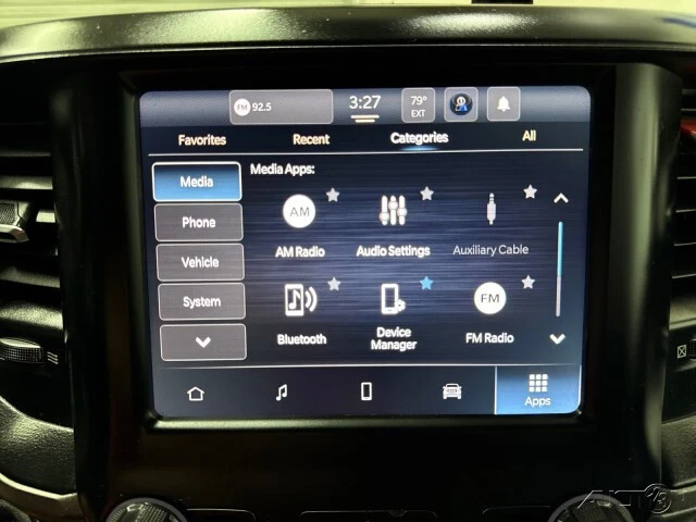 2022 Ram 4500 & 5500 - Image 17 of 21