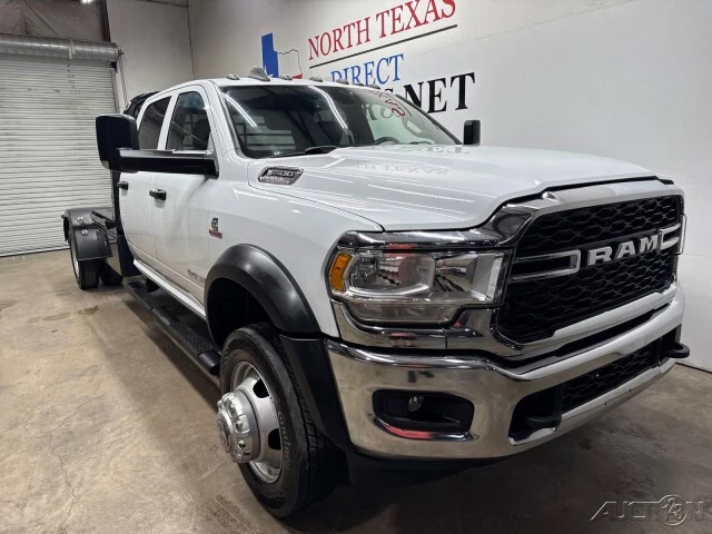2022 Ram 4500 & 5500 - Image 2 of 21
