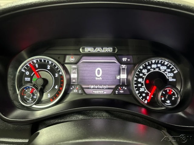 2022 Ram 4500 & 5500 - Image 16 of 24