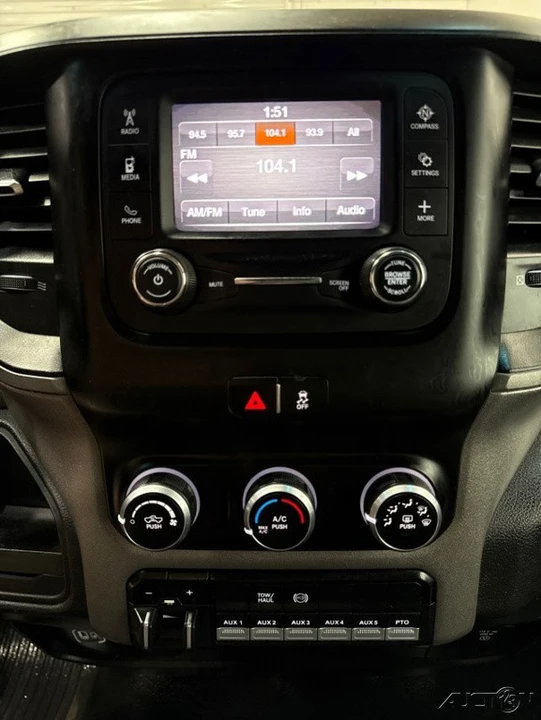 2022 Ram 4500 & 5500 - Image 18 of 21