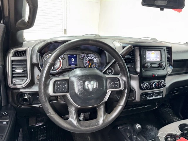 2022 Ram 4500 & 5500 - Image 15 of 21