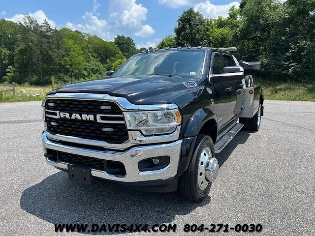 2022 Ram 4500 & 5500 - Image 2 of 12