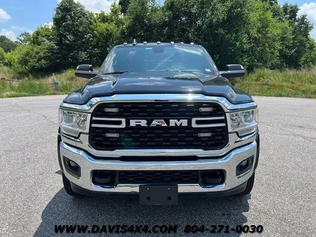2022 Ram 4500 & 5500 - Image 3 of 12