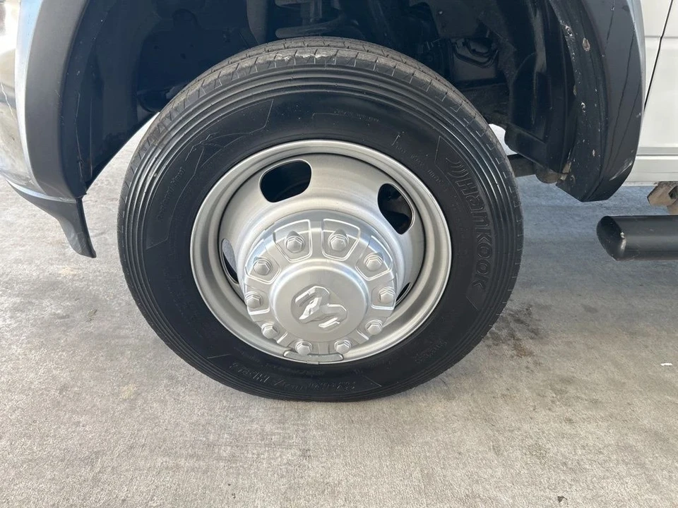 2022 Ram 4500 & 5500 - Image 12 of 12