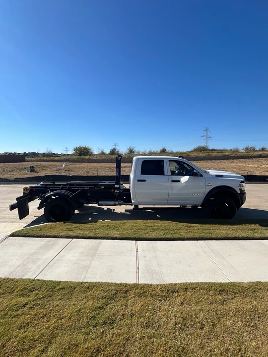 2022 Ram 4500 & 5500 - Image 6 of 15