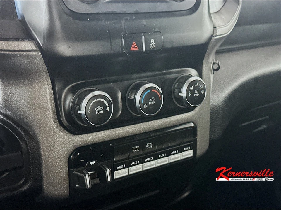 2022 Ram 4500 & 5500 - Image 18 of 21