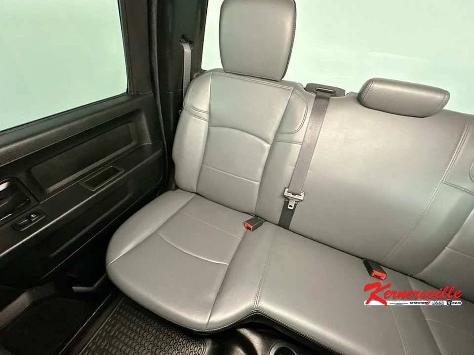 2022 Ram 4500 & 5500 - Image 12 of 24