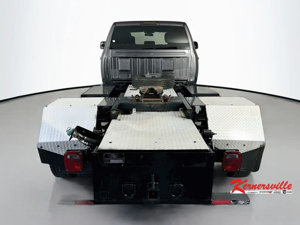 2022 Ram 4500 & 5500 - Image 6 of 24