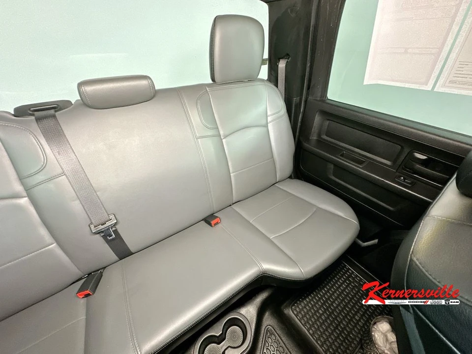 2022 Ram 4500 & 5500 - Image 14 of 24