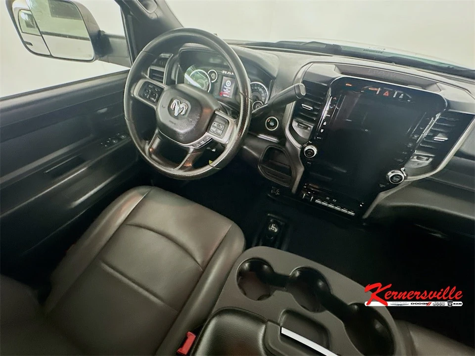 2022 Ram 4500 & 5500 - Image 9 of 12