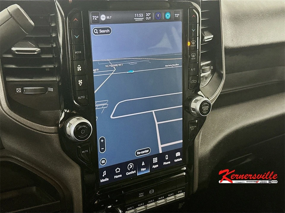 2022 Ram 4500 & 5500 - Image 19 of 21