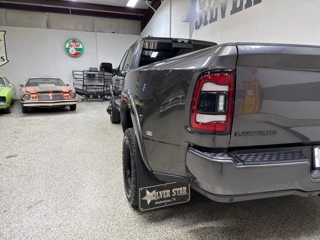 2022 Ram 3500 - Image 10 of 21