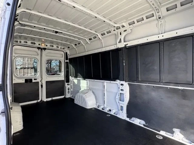 2022 Ram ProMaster - Image 10 of 12
