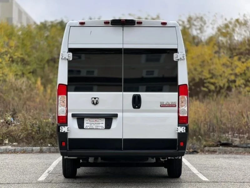 2022 Ram ProMaster - Image 7 of 12