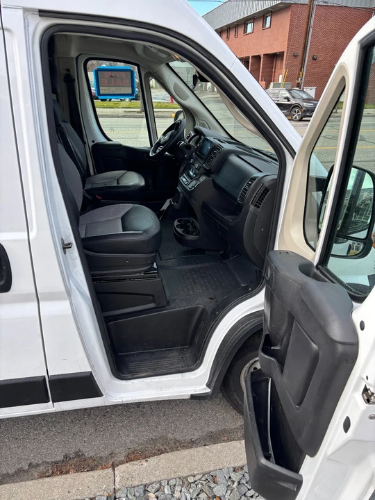 2022 Ram ProMaster - Image 7 of 14