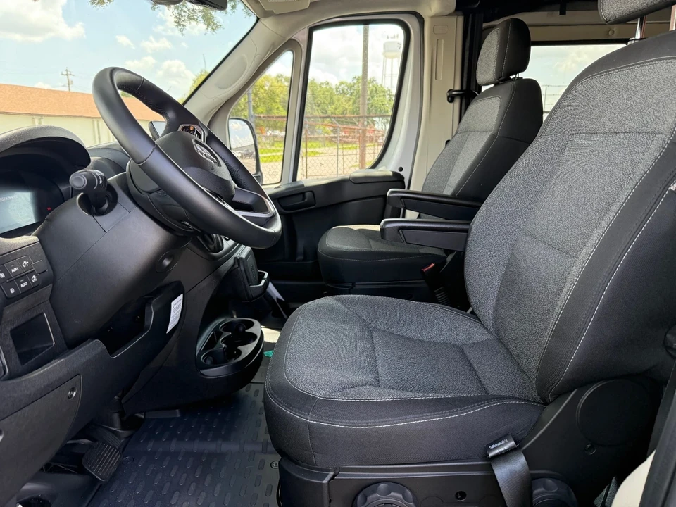 2022 Ram ProMaster - Image 9 of 21