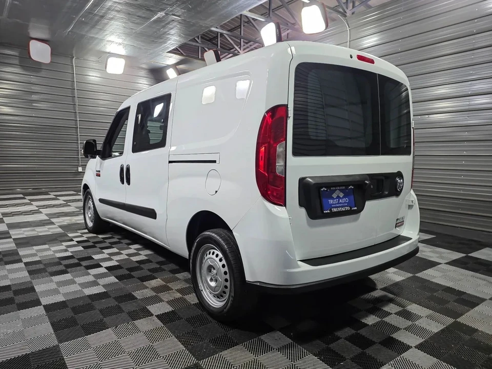 2022 Ram ProMaster - Image 7 of 12