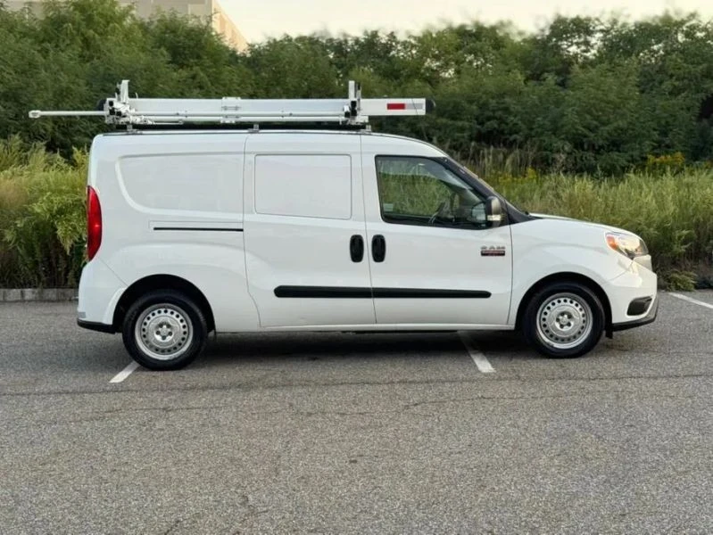 2022 Ram ProMaster - Image 10 of 12