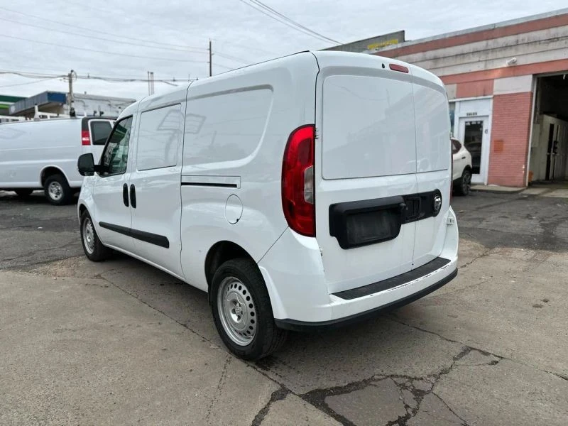 2022 Ram ProMaster - Image 5 of 12