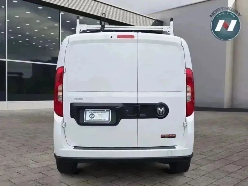 2022 Ram ProMaster - Image 4 of 12