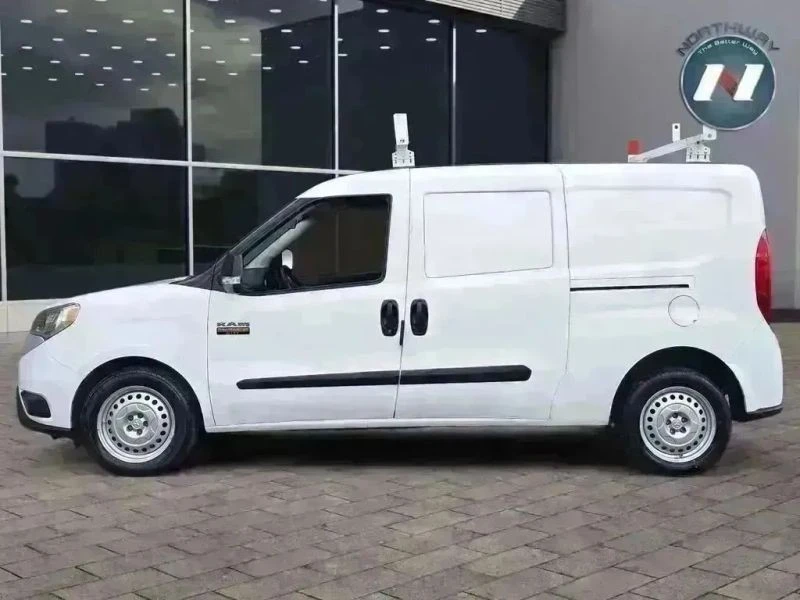 2022 Ram ProMaster - Image 2 of 12