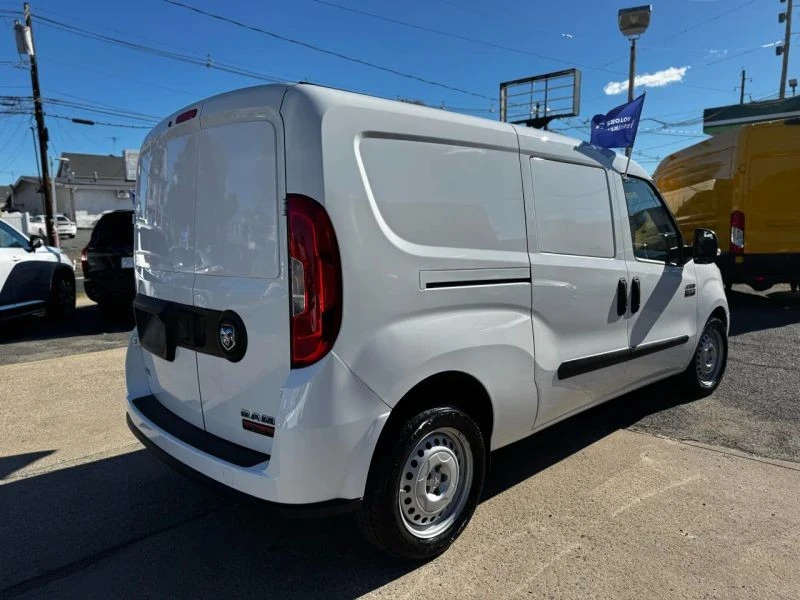 2022 Ram ProMaster - Image 10 of 12