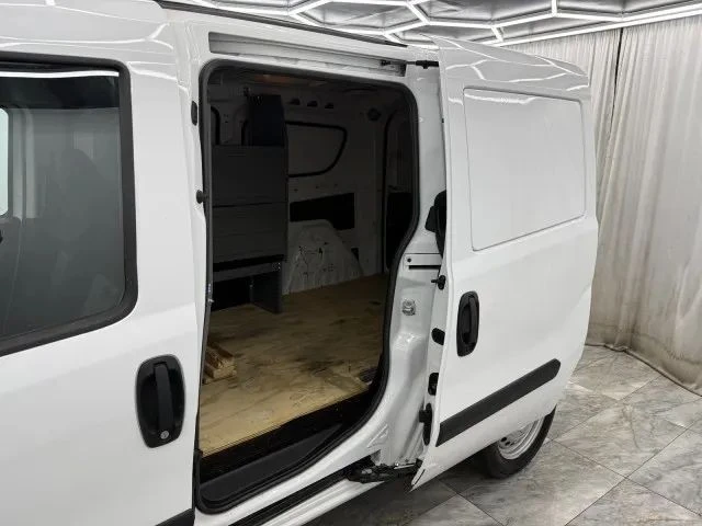 2022 Ram ProMaster - Image 9 of 12