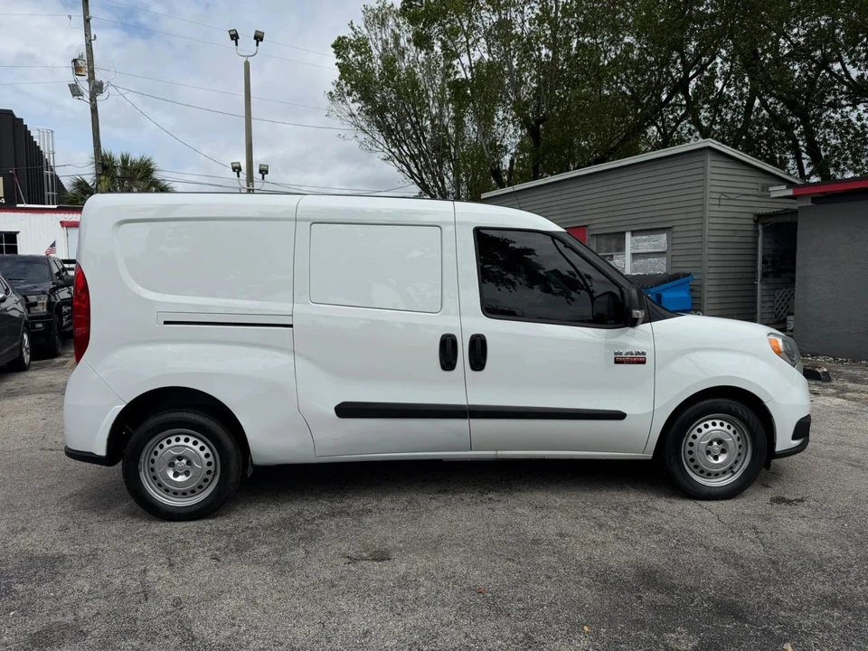 2022 Ram ProMaster - Image 4 of 17