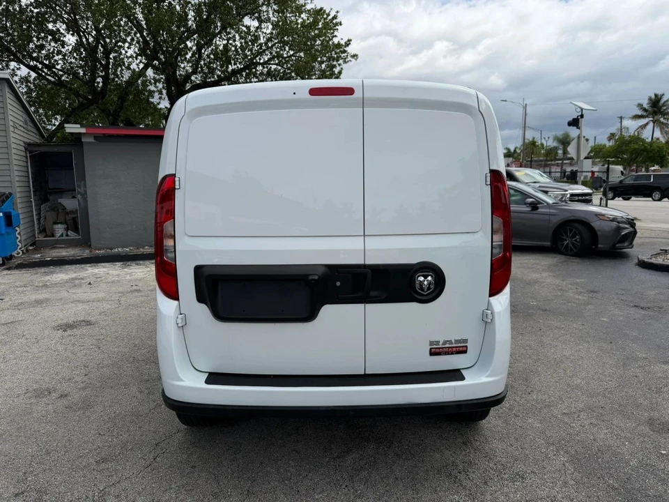 2022 Ram ProMaster - Image 9 of 17