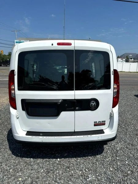 2022 Ram ProMaster - Image 4 of 12