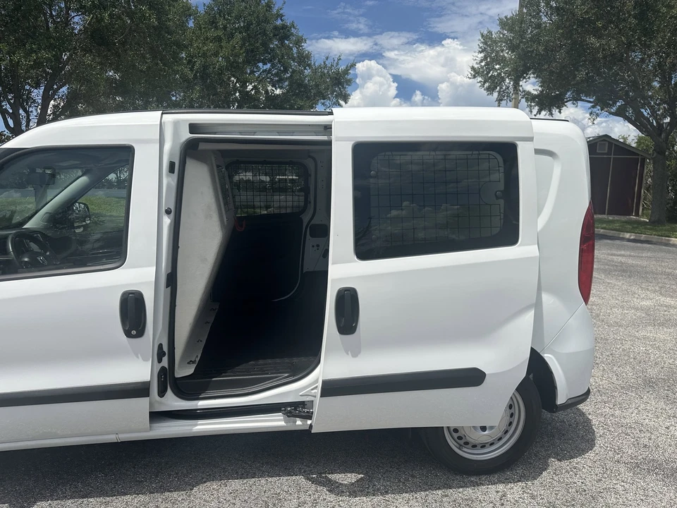 2022 Ram ProMaster - Image 4 of 21