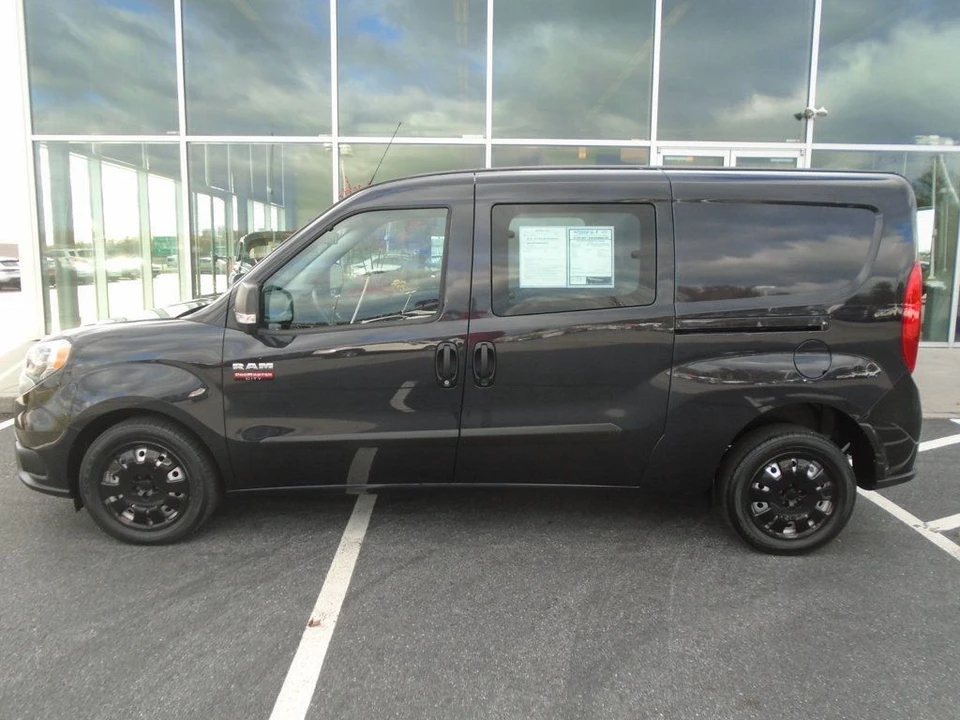 2022 Ram ProMaster - Image 7 of 12
