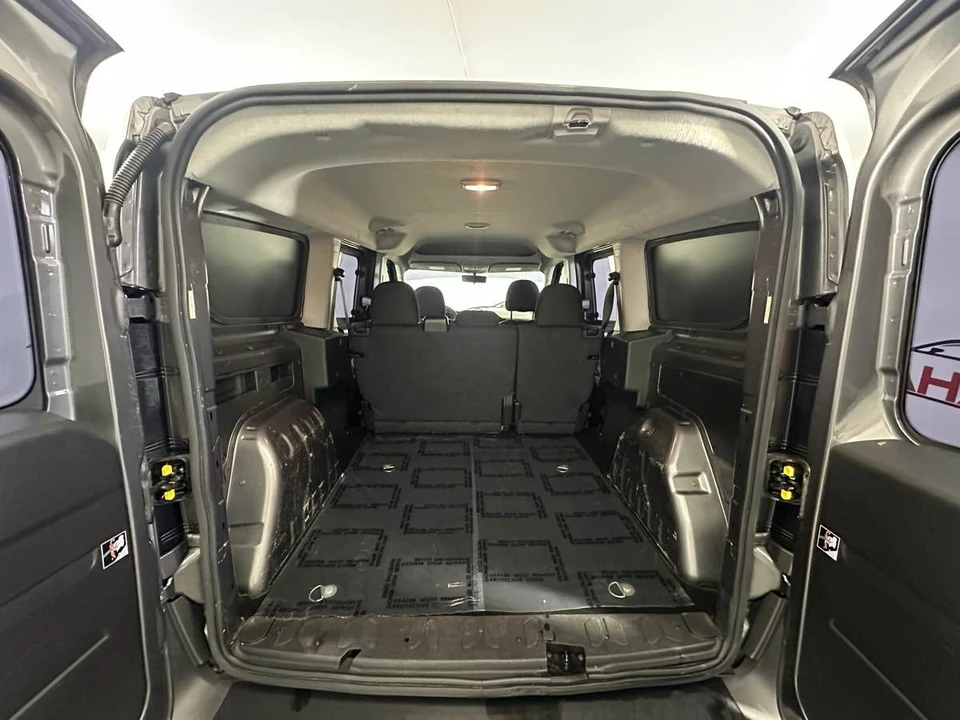 2022 Ram ProMaster - Image 17 of 21