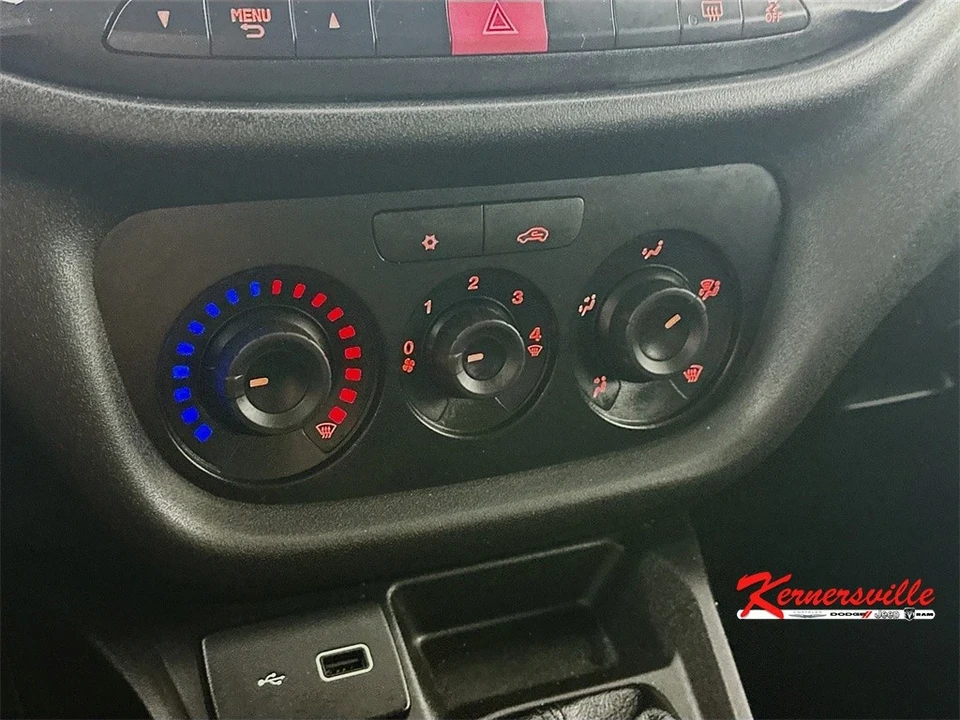 2022 Ram ProMaster - Image 18 of 21